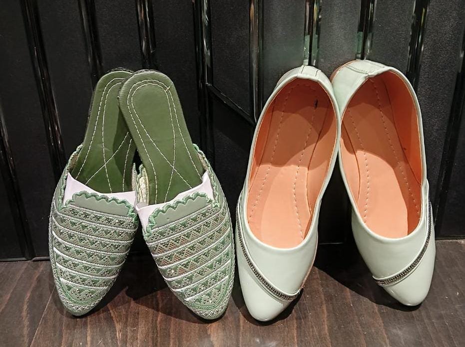 Women's sandals Buy 1 get 1 + bhagyalaxmii coupon