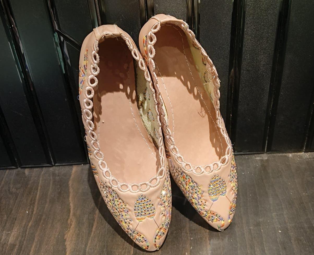 Women's sandals Buy 2 get 1 + bhagyalaxmii coupon - Image 2
