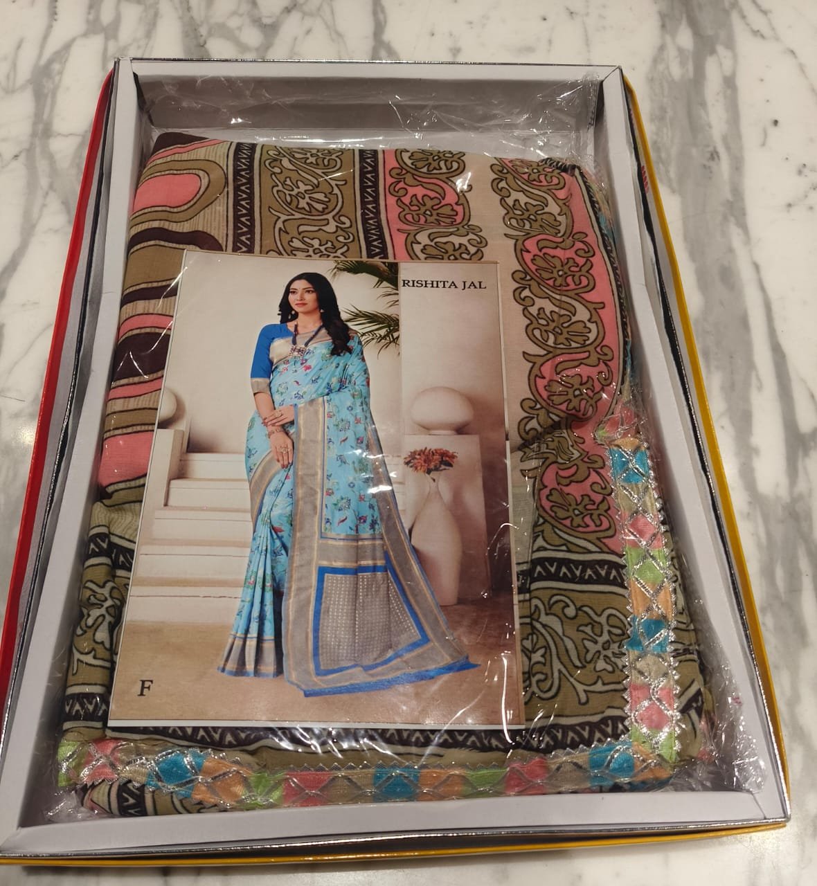 1 Saree +1 flats + 1Blouse + Bhagyalaxmii coupon - Image 2