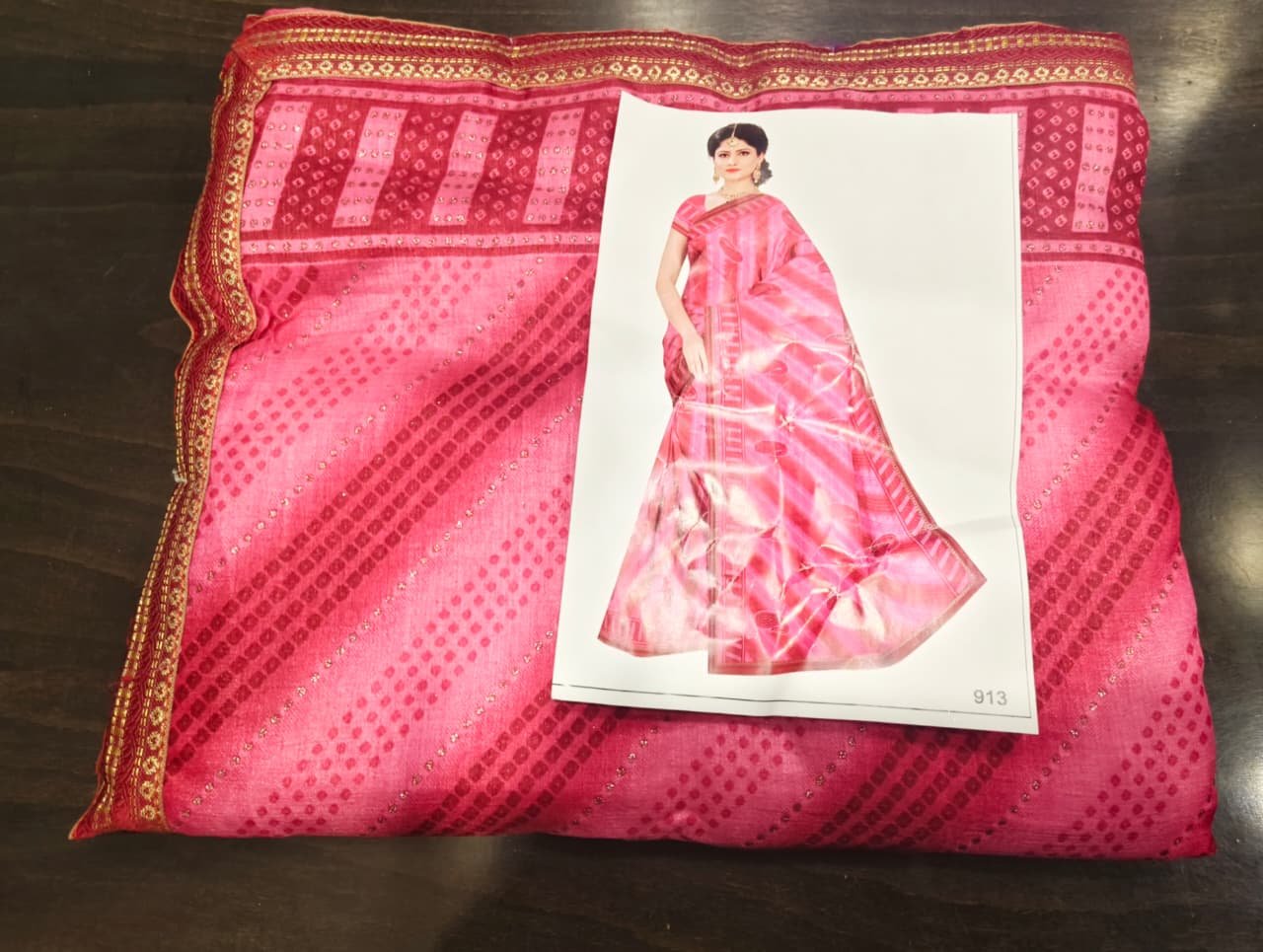 1 Saree +1 flats + 1Blouse + Bhagyalaxmii coupon - Image 2