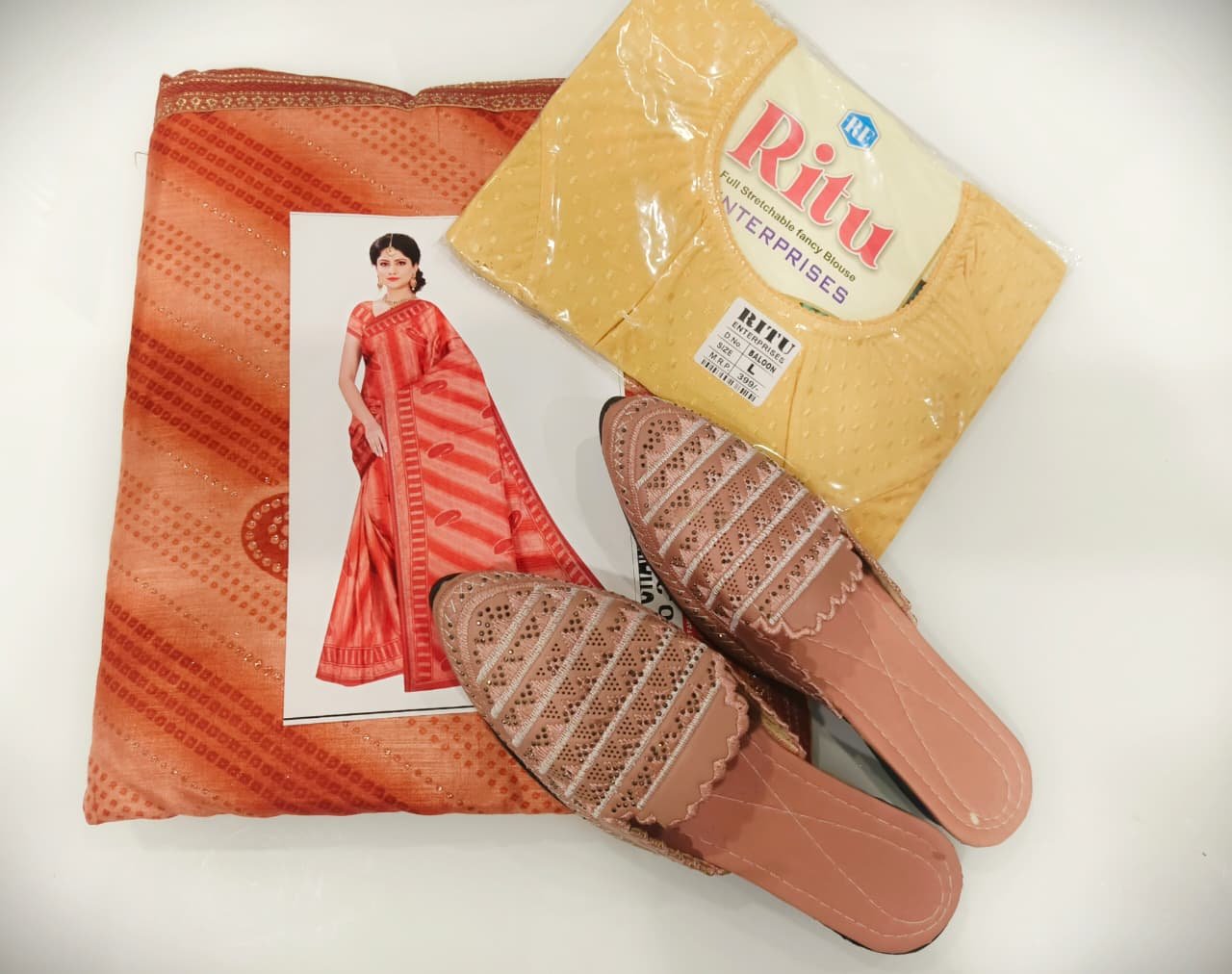 1 Saree +1 flats + 1Blouse + Bhagyalaxmii coupon
