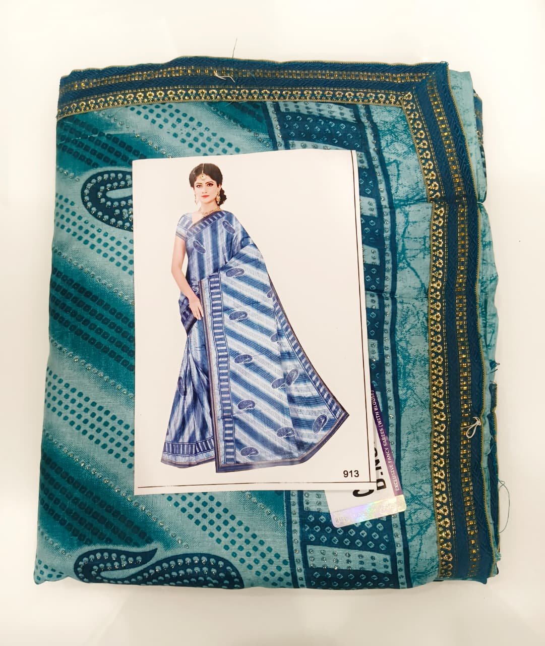 1 Saree +1 flats + 1Blouse + Bhagyalaxmii coupon - Image 2